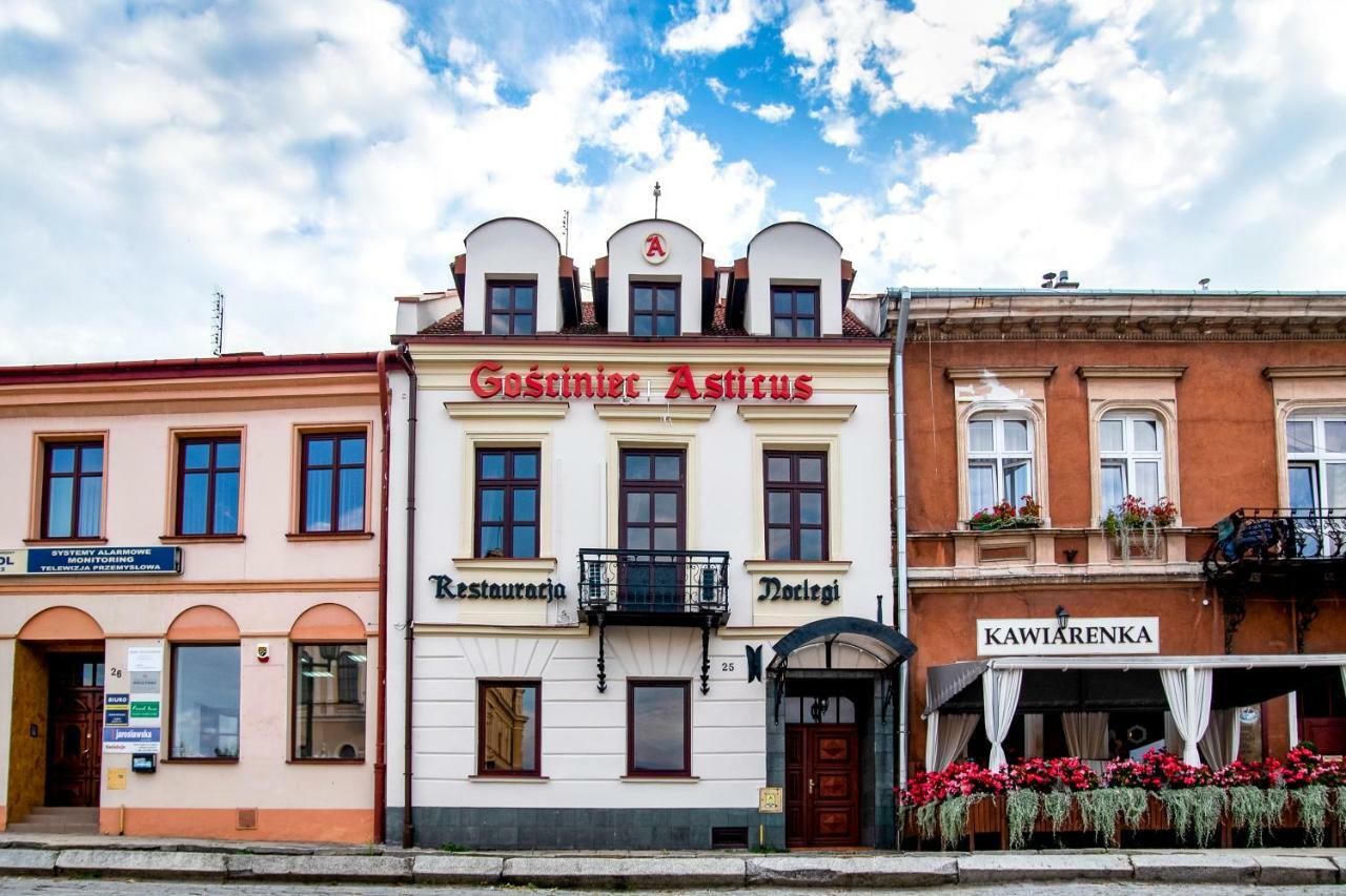 Jarosław Gosciniec Asticus B&B 외부 사진